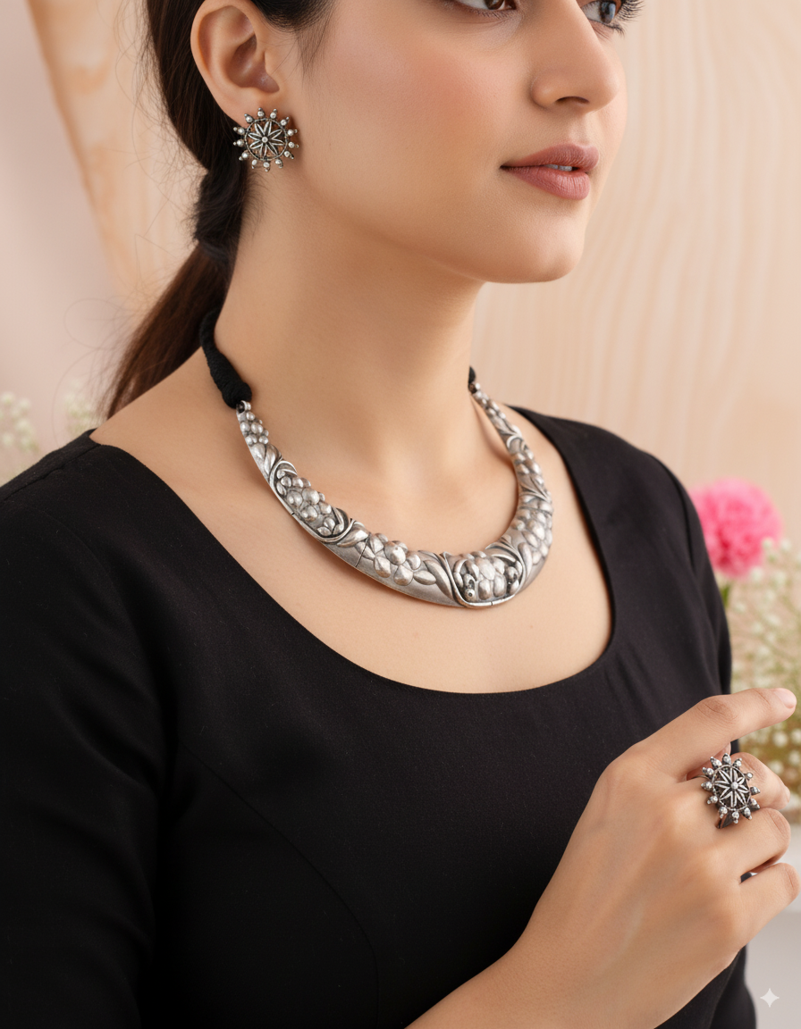 Gulmohar Floral Dandiya Necklace Set